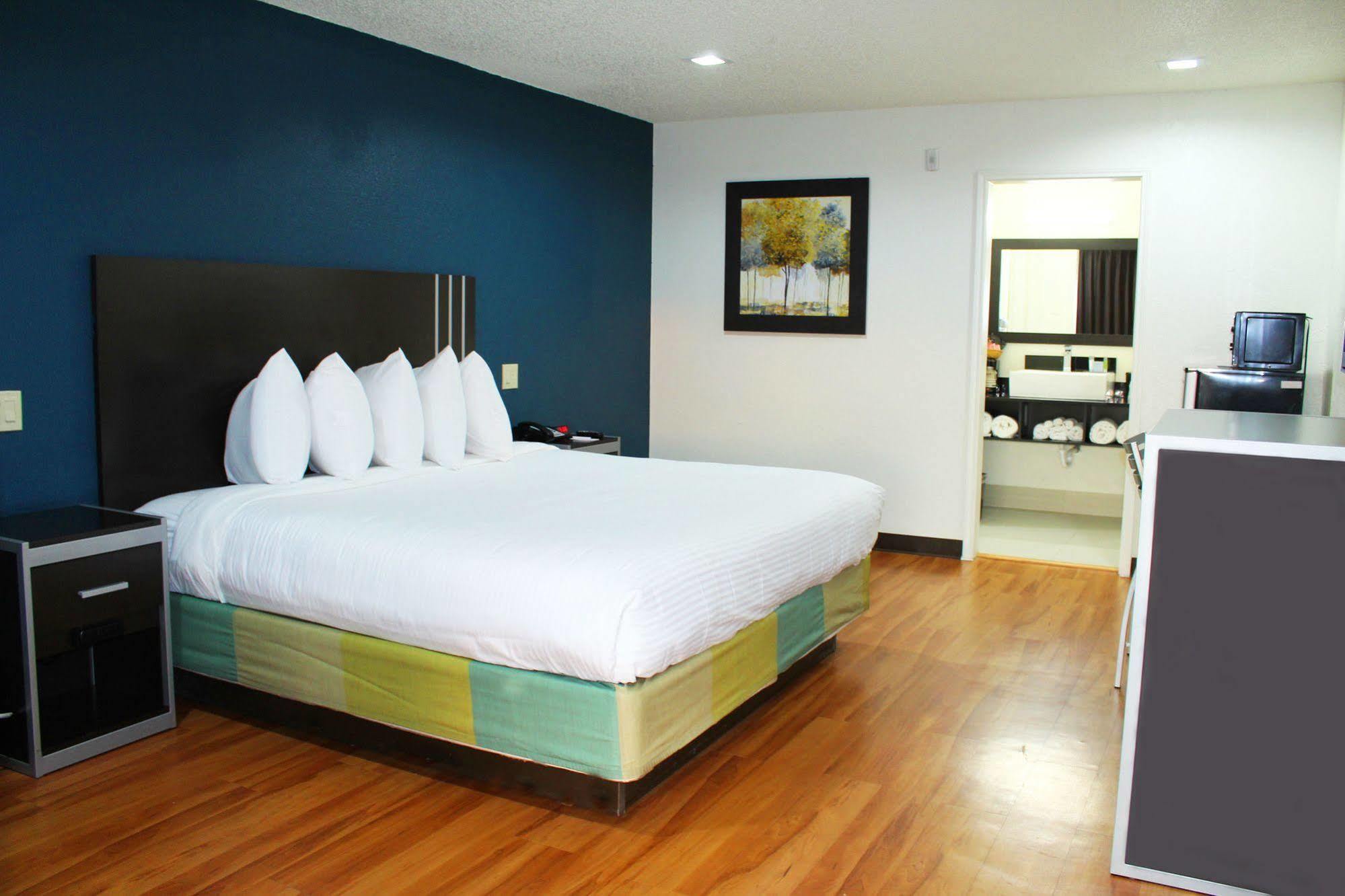 Stay Express Inn Dallas - Fair Park / Downtown (Adults Only) Exterior photo